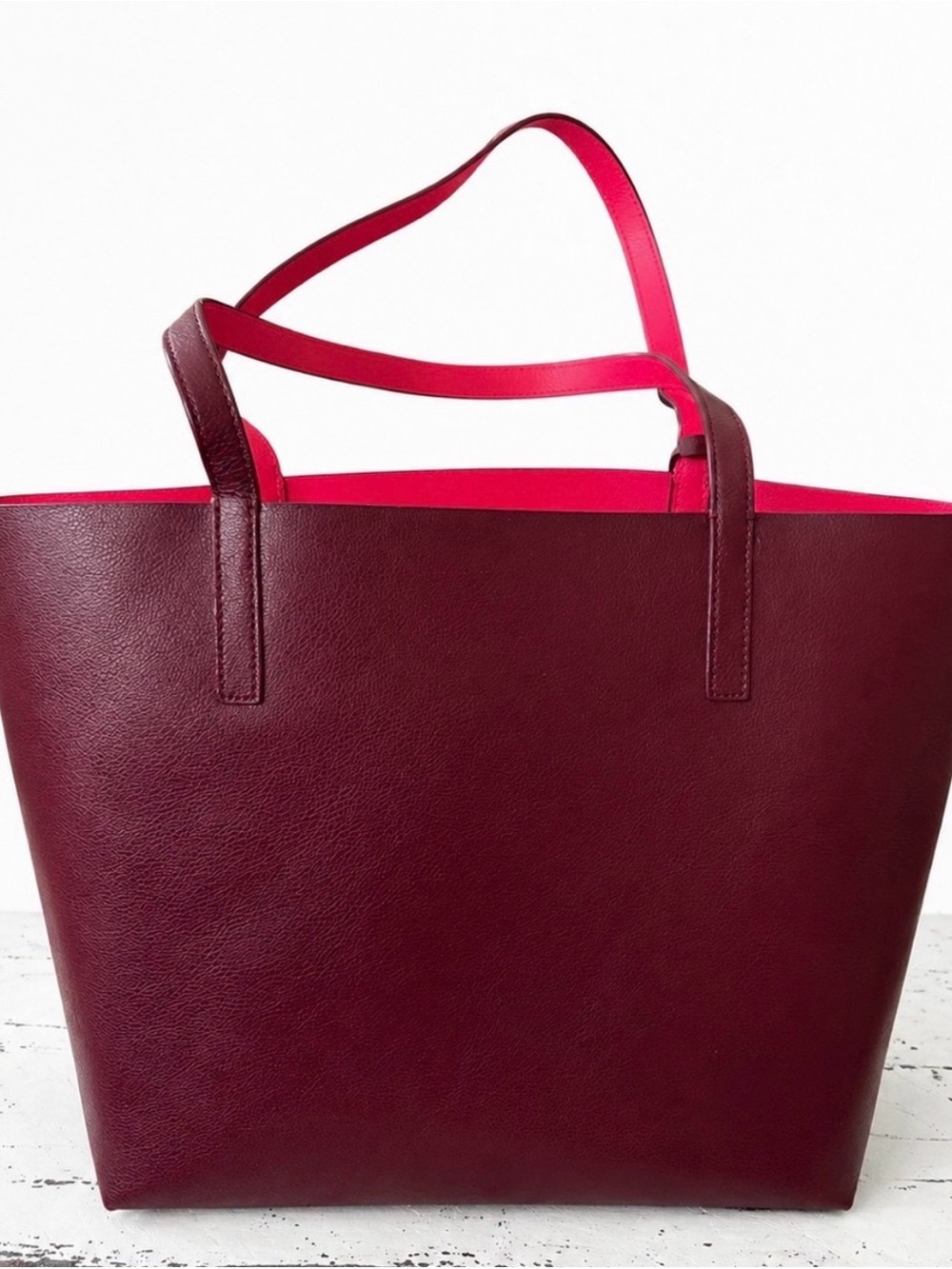 Kate Spade New York Lakeland Drive Marina Reversible Tote include wallet - Picture 2 of 8